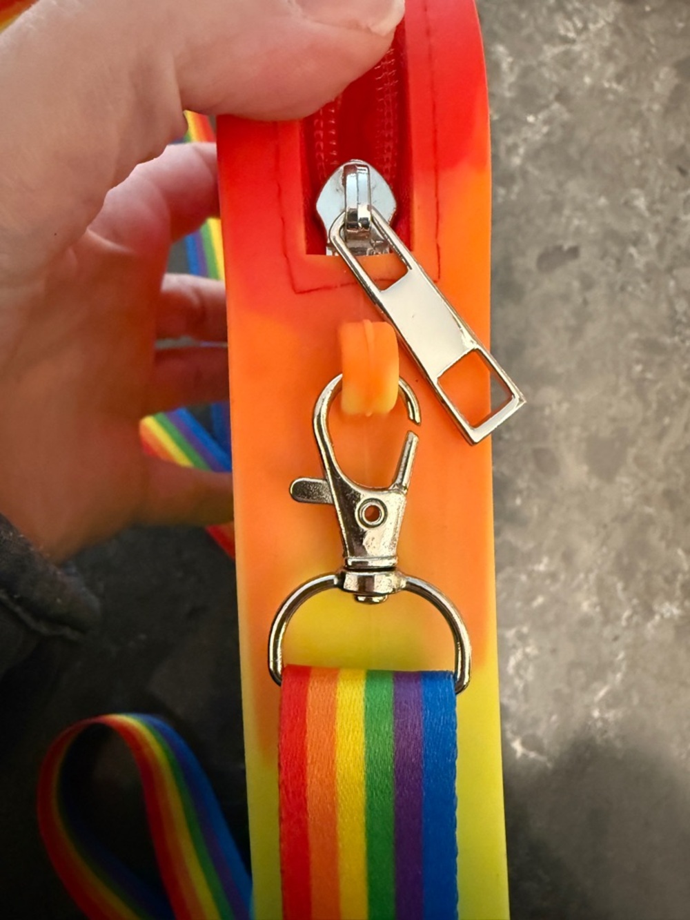 Rainbow Pop-It Fidget Toy Bag with Lanyard - Kids Toys - Picture 5 of 7